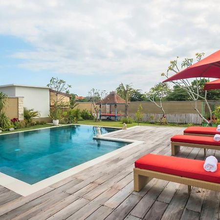 Villa Manggala - 13 Mins Walk To Berawa Beach ชังกู ภายนอก รูปภาพ
