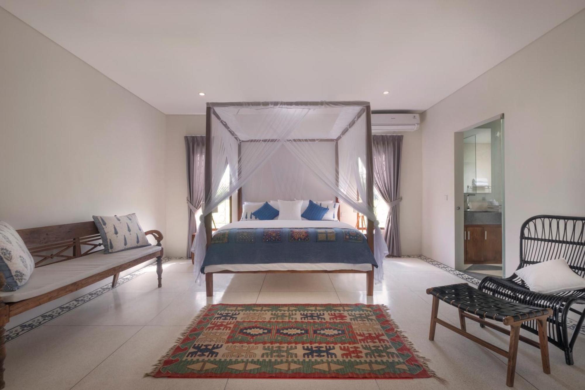 Villa Manggala - 13 Mins Walk To Berawa Beach ชังกู ภายนอก รูปภาพ