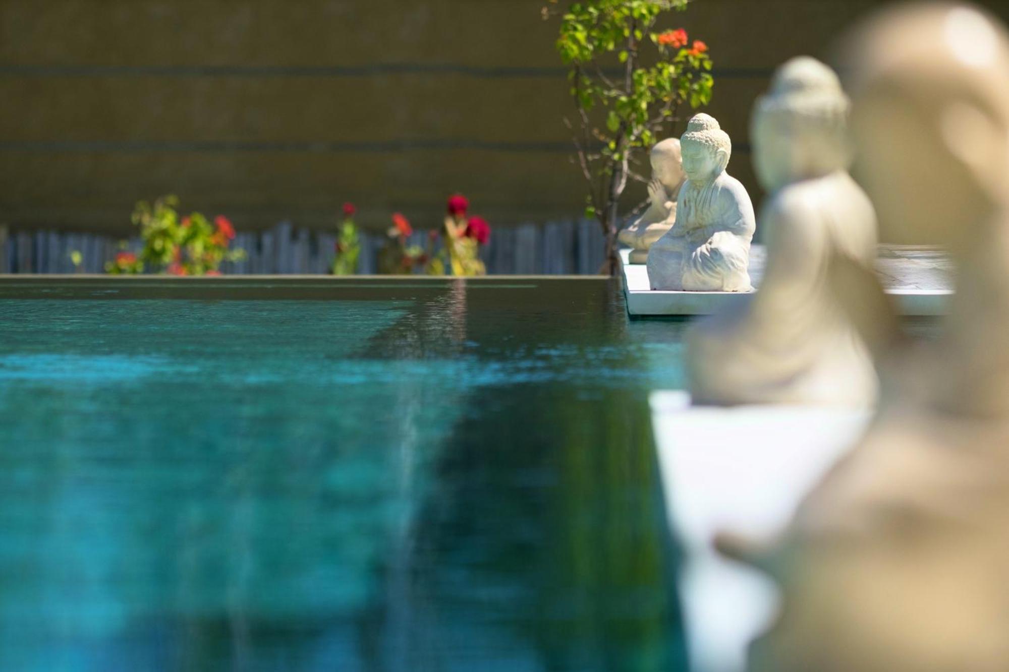 Villa Manggala - 13 Mins Walk To Berawa Beach ชังกู ภายนอก รูปภาพ